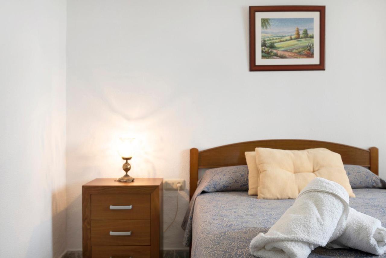 Apartamento Ruz Bajo Конил-де-ла-Фронтера Екстериор снимка