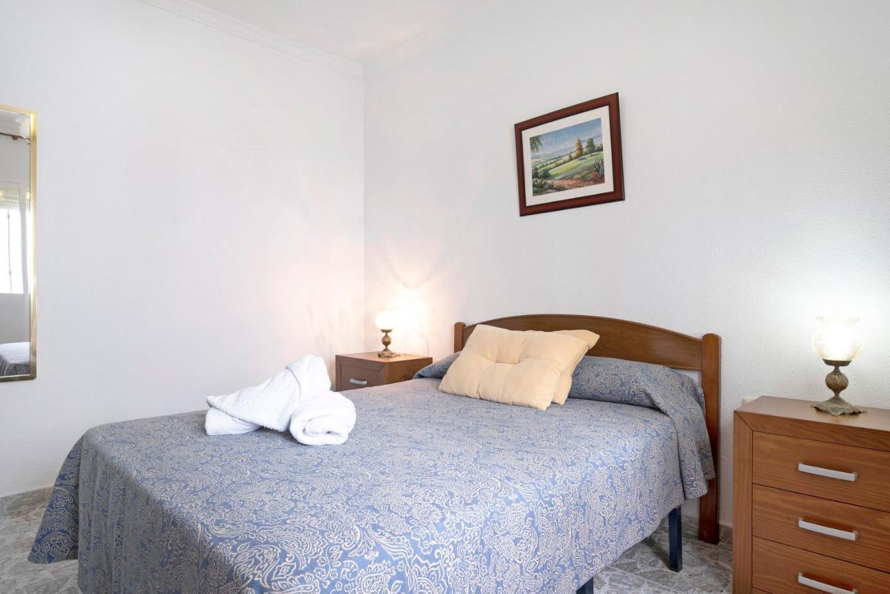 Apartamento Ruz Bajo Конил-де-ла-Фронтера Екстериор снимка