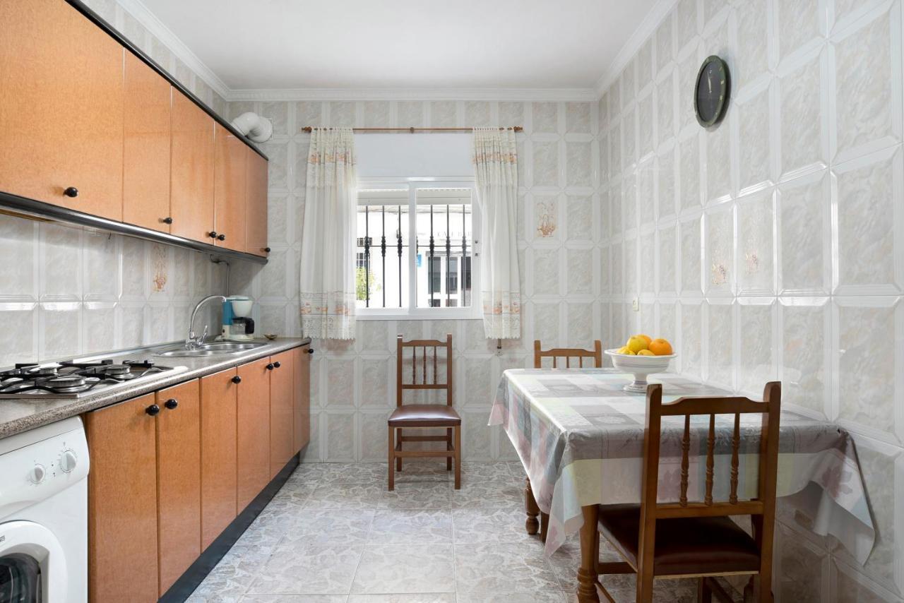 Apartamento Ruz Bajo Конил-де-ла-Фронтера Екстериор снимка