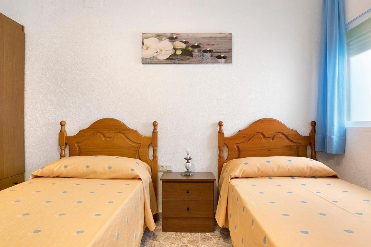 Apartamento Ruz Bajo Конил-де-ла-Фронтера Екстериор снимка